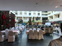 -朗丽兹自助餐厅