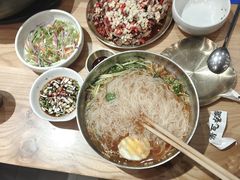 -青瓦餐厅·生鱼片·韩园烤肉(西塔店)