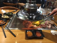 -肉甲韩国木炭烤肉(新壹街1店)