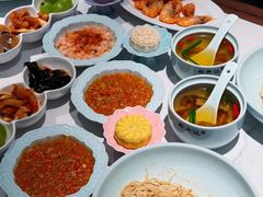 -裕兴记•蟹黄面馆(人民广场店)