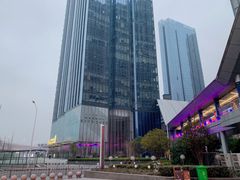 -中百仓储超市有限公司(越秀星汇维港店)