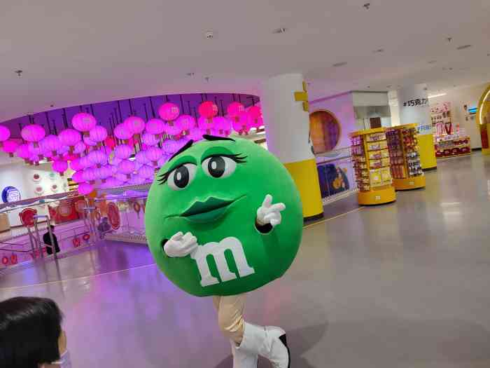 m豆巧克力世界(上海世茂广场店)-"开在南京路步行街上的mm巧克力世界