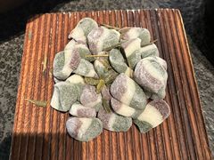 -三出山火锅(南京万象天地店)