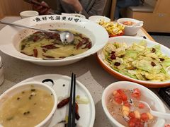 -江渔儿酸菜鱼(曜一城店)
