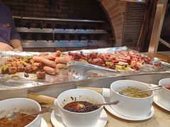 -亚马逊环球美食百汇(新城吾悦广场店)