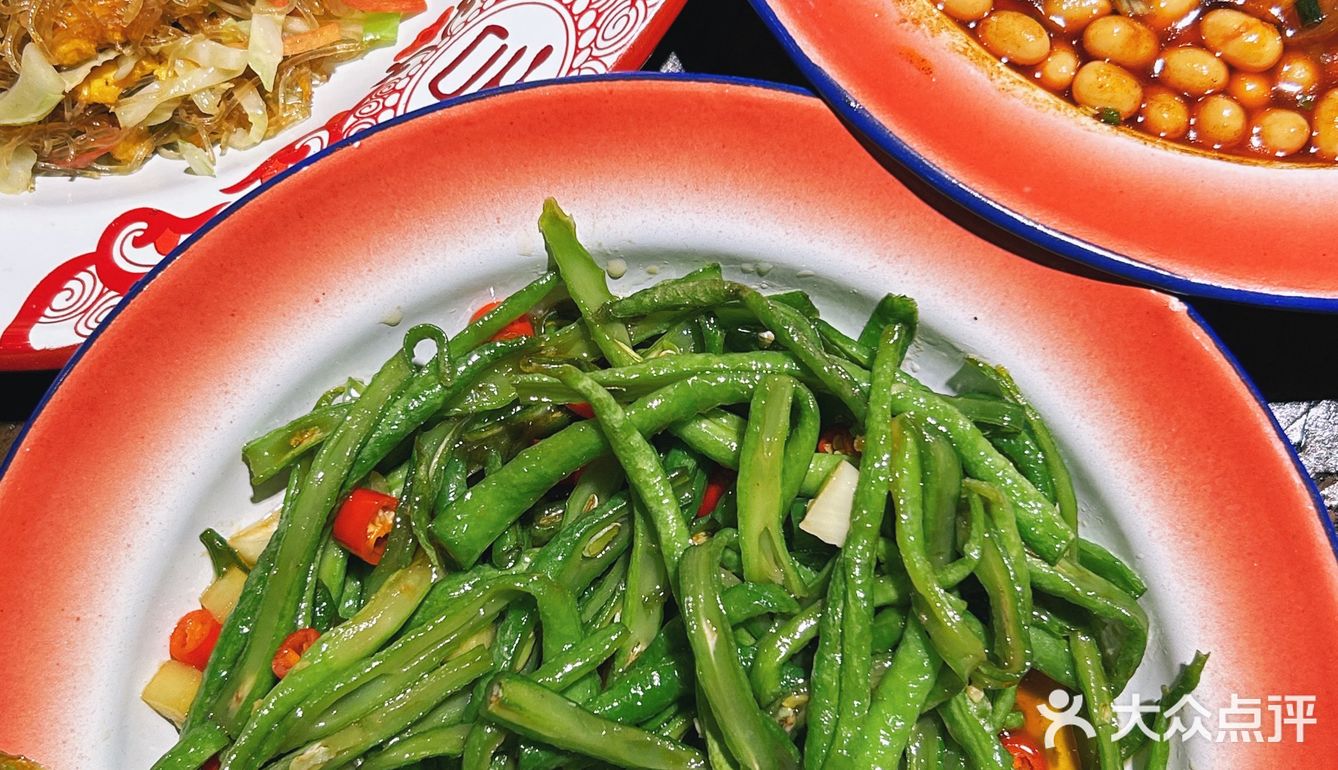 来勒家吃饭没得点道行可不行