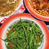 来勒家吃饭没得点道行可不行