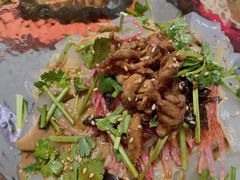 东北大拉皮-丽伟的串·烧烤·砂锅(季景天地店)