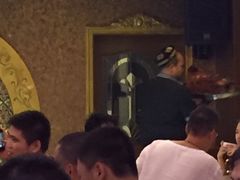 -维吾尔餐厅(宜山路店)