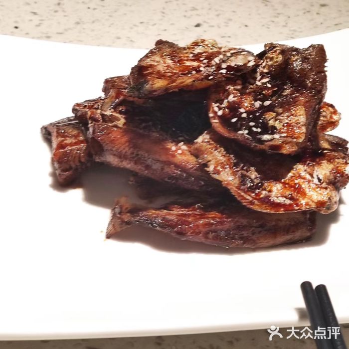 阿莉餐厅(枣阳路店)阿莉熏鲳鱼图片