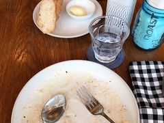 -ROAST coffee & eatery