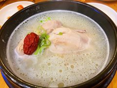 -长寿参鸡汤(朝韩风情街店)