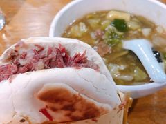 -邢老三肉丸糊辣汤(西安总店)