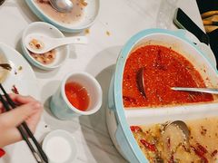 -姚姚酸菜鱼·金戈戈香港豉油鸡(喜荟城联名店)