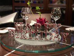 -杭州西子湖四季酒店·金沙厅