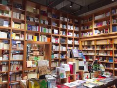 -百新书局(尚悦湾店)