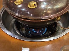 -岳记兴隆·青城腊排铜火锅(融创店)