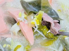 -泸州酸菜豆花火锅川师店