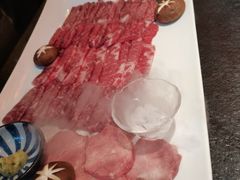 M9和牛盛合-上男·烧肉集市(五一广场店)