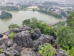 -星湖旅游景区七星岩