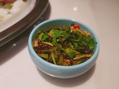 蘸酱-碗中海·蒸汽海鲜·桑拿鸡(岭南天地店)