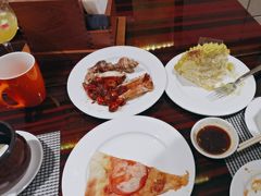 -广州万富希尔顿酒店·感趣自助餐厅·金秋蟹宴生蚝海鲜刺身烧烤