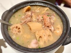 洪湖七孔藕炖龙骨-楚山晓·湖北菜(武汉光谷K11店)