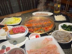 -小天鹅火锅·一线江景洪鼎旗舰店(洪崖洞店)