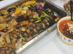 -沈姐万州烤鱼(沙坪坝七中店)