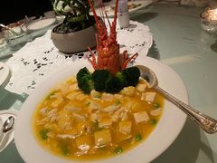 蟹肉黄焖龙虾豆腐-嘉麟楼