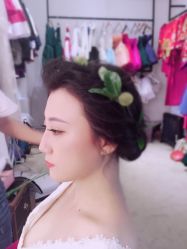 -巴黎婚纱摄影工作室