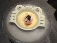 -蟹犇前•帝王蟹雪蟹(陆家嘴店)