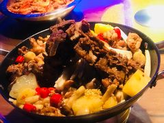 -胖哥俩肉蟹煲(万国店)