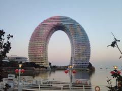 -湖州太湖旅游度假区-月亮广场