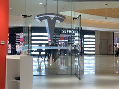 -TESLA 特斯拉(北京颐堤港体验店)