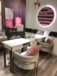 -染指坊日式美甲美睫设计中心