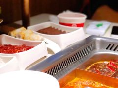 -海底捞火锅鲜切牛肉主题店(长寿路店)