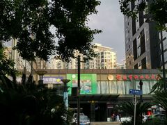 -丁俊晖台球俱乐部(海上海·弘基休闲广场店)