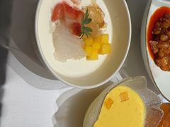 -京彩臻品火锅