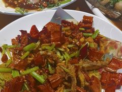 -天盛海鲜烧烤大排档·本地小海鲜·牟平腿穗子(幸福店)