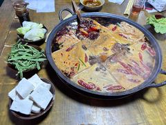 -正南齊北重庆老火锅(光华村直营店)