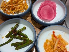 -明洞阿姨·韩式酱蟹烤肉·创意料理(三元桥店)