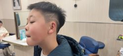 -PE SALON