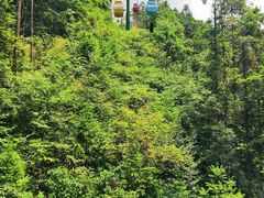 -罗田薄刀峰风景区