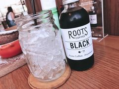 -ROAST coffee & eatery