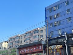 -东巴婆婆云南鱼豆花火锅(大东门店)