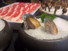 -鲜入唯煮·港式海鲜牛肉火锅(金宝街店)