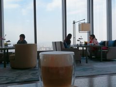 靠窗位-悦厅·下午茶(杭州柏悦酒店)