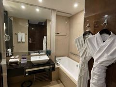 -广州天河希尔顿酒店