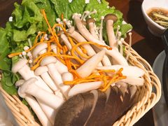 -黑鸡小馆(金源店)